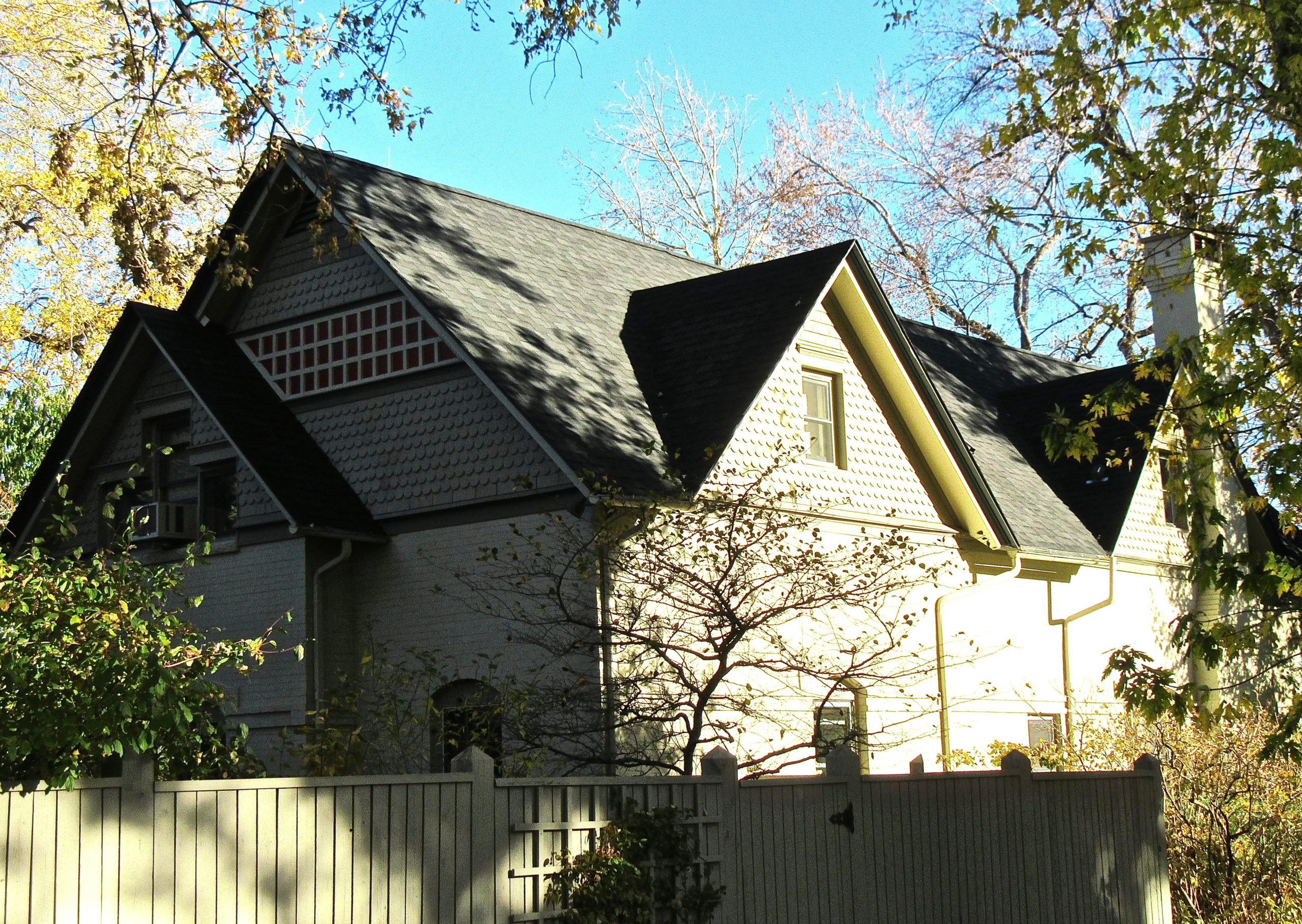 2016 asphalt roofing