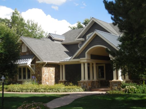 Asphalt Shingles on Grand Manors 2016