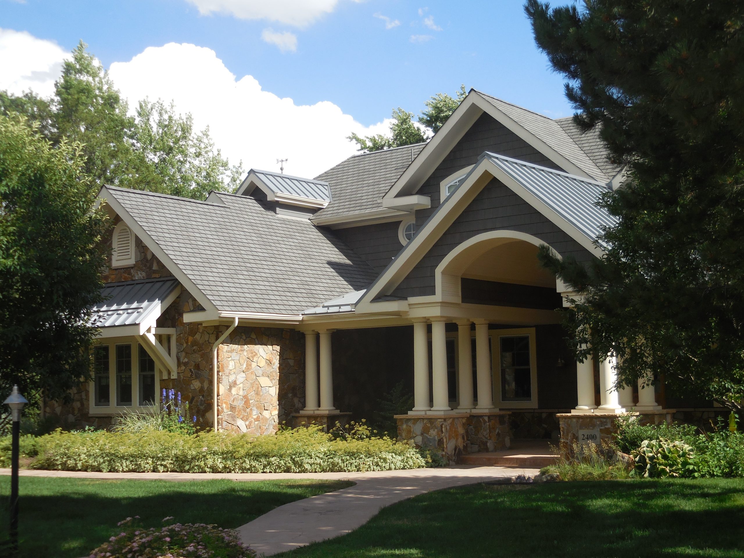 Asphalt Shingles Grand Manors 2016